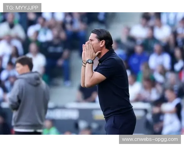 德甲焦点战科隆对汉堡点球成谜 裁判报告揭VAR为何未介入 德甲焦点战科隆对汉堡点球成谜 裁判报告揭VAR为何未介入